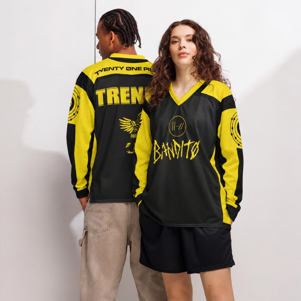 تي شيرت رياضي للجنسين من Twent - مراجعة Street Fashion Y2K وسعره
