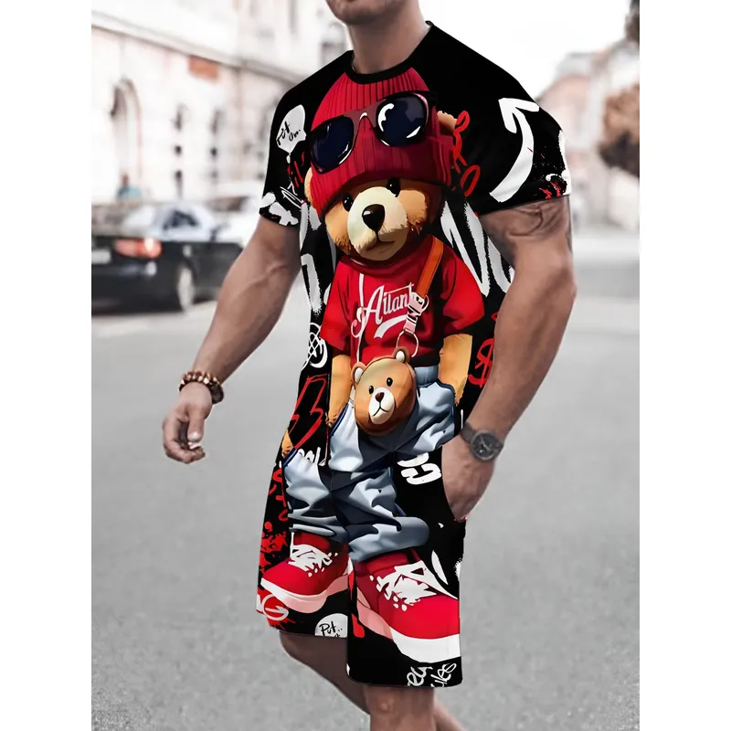 تتميز مجموعة الملابس الرجالية  - مراجعة Street Fashion Men 2025 وسعره